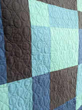 Load image into Gallery viewer, SAMPLE SALE - Blocker Quilt
