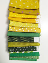 Load image into Gallery viewer, Green and Yellow Starlit Night Kit