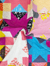Load image into Gallery viewer, Starburst Pop PDF Quilt Pattern - Automatic Download