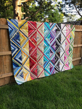 Load image into Gallery viewer, Biased PAPER Quilt Pattern