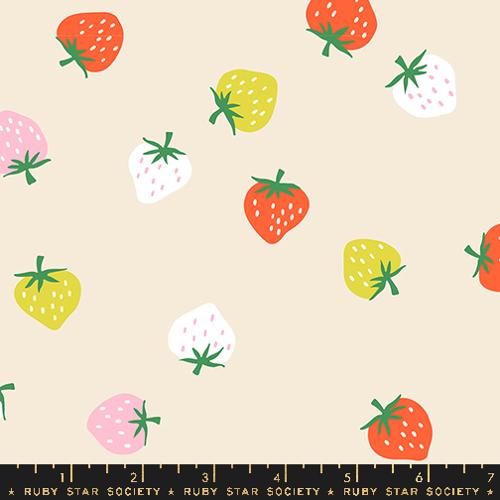 Strawberry Toss Shell, 1/2 Yard