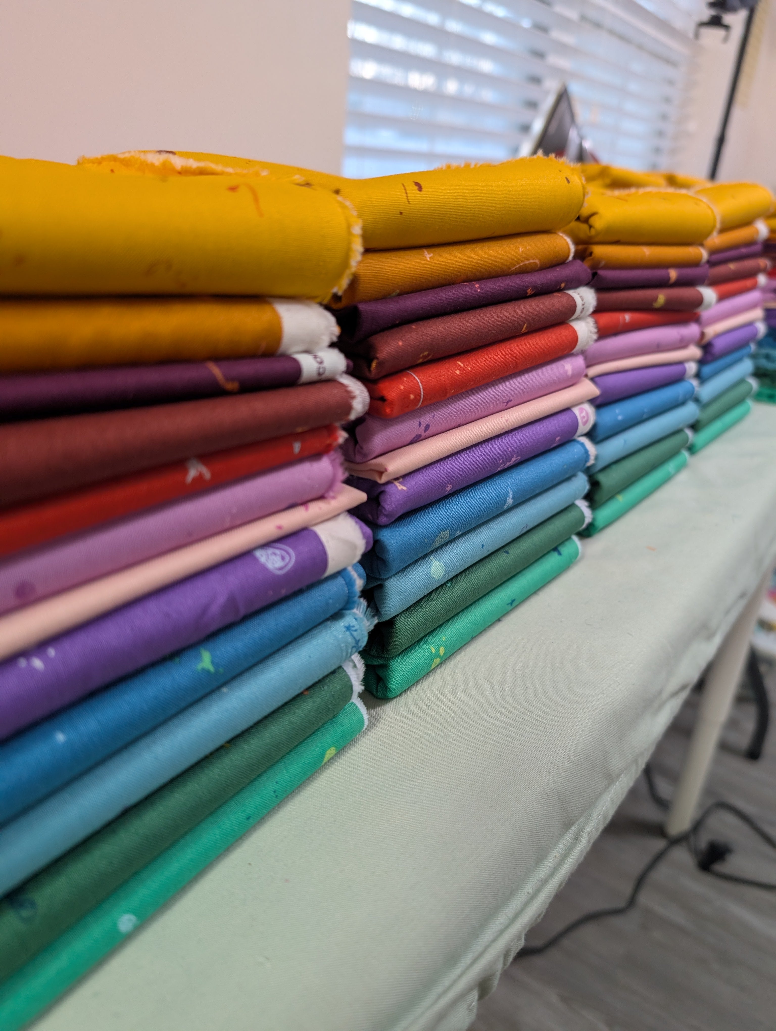 Pom Pom Quilt Kit, Motley by Giucy Guice