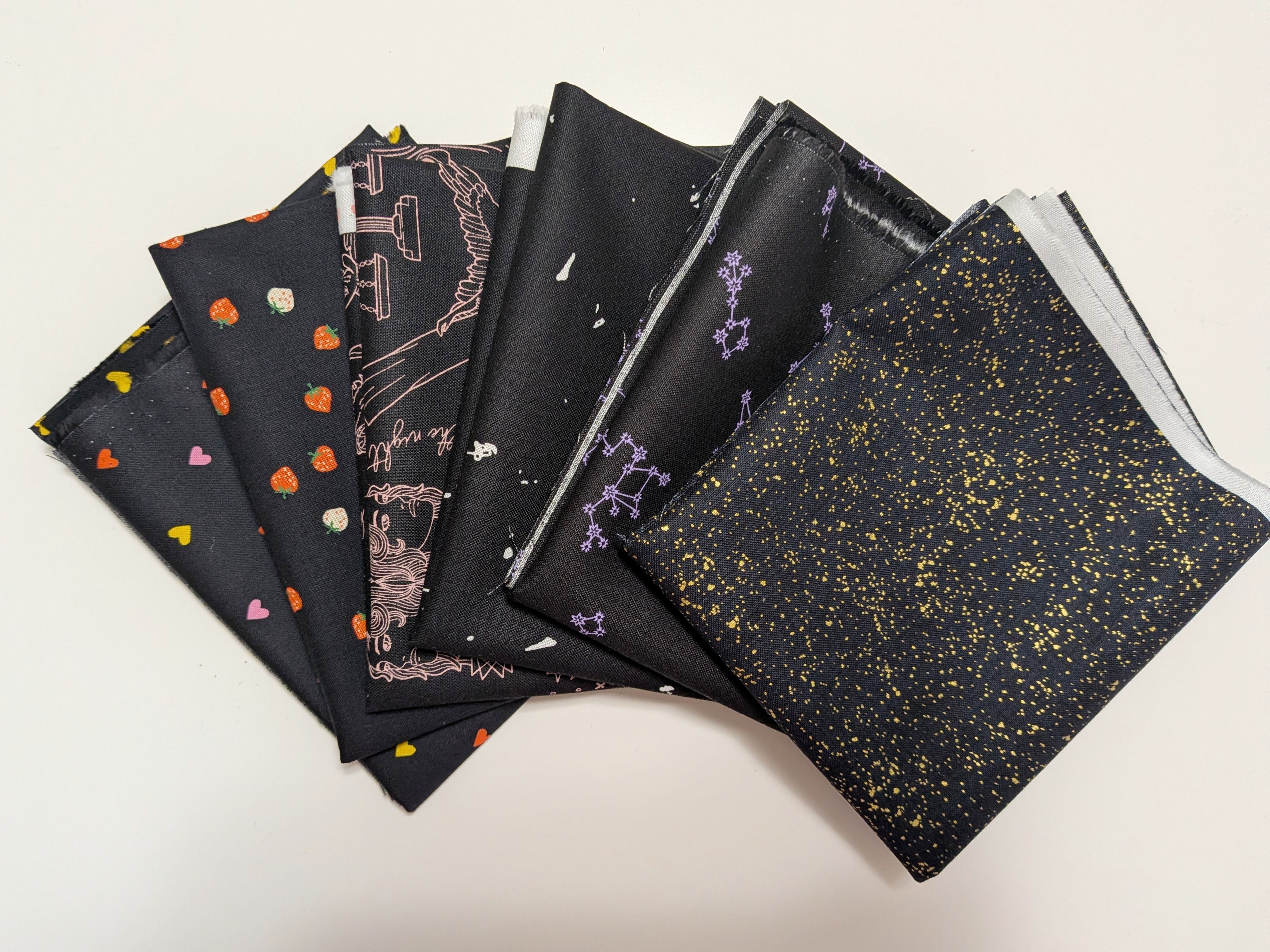 Midnight Garden Bundle of 6 Fat Quarters