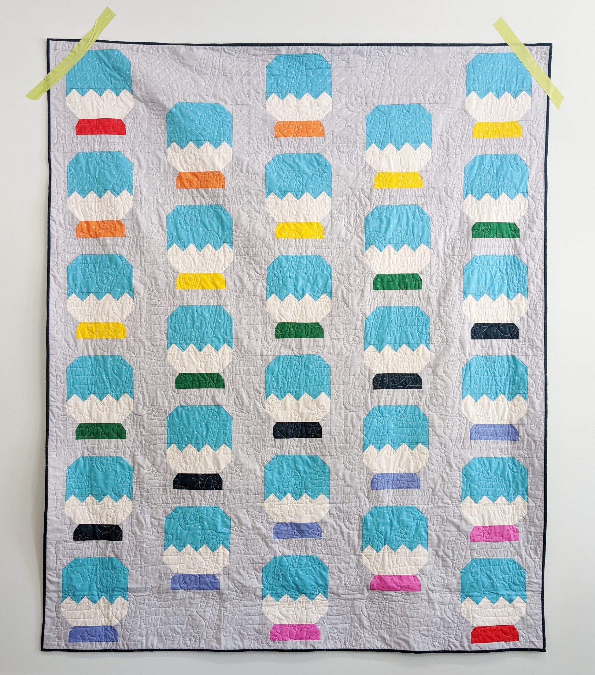 SAMPLE SALE - Shake It Up Quilt + Pillow Cover