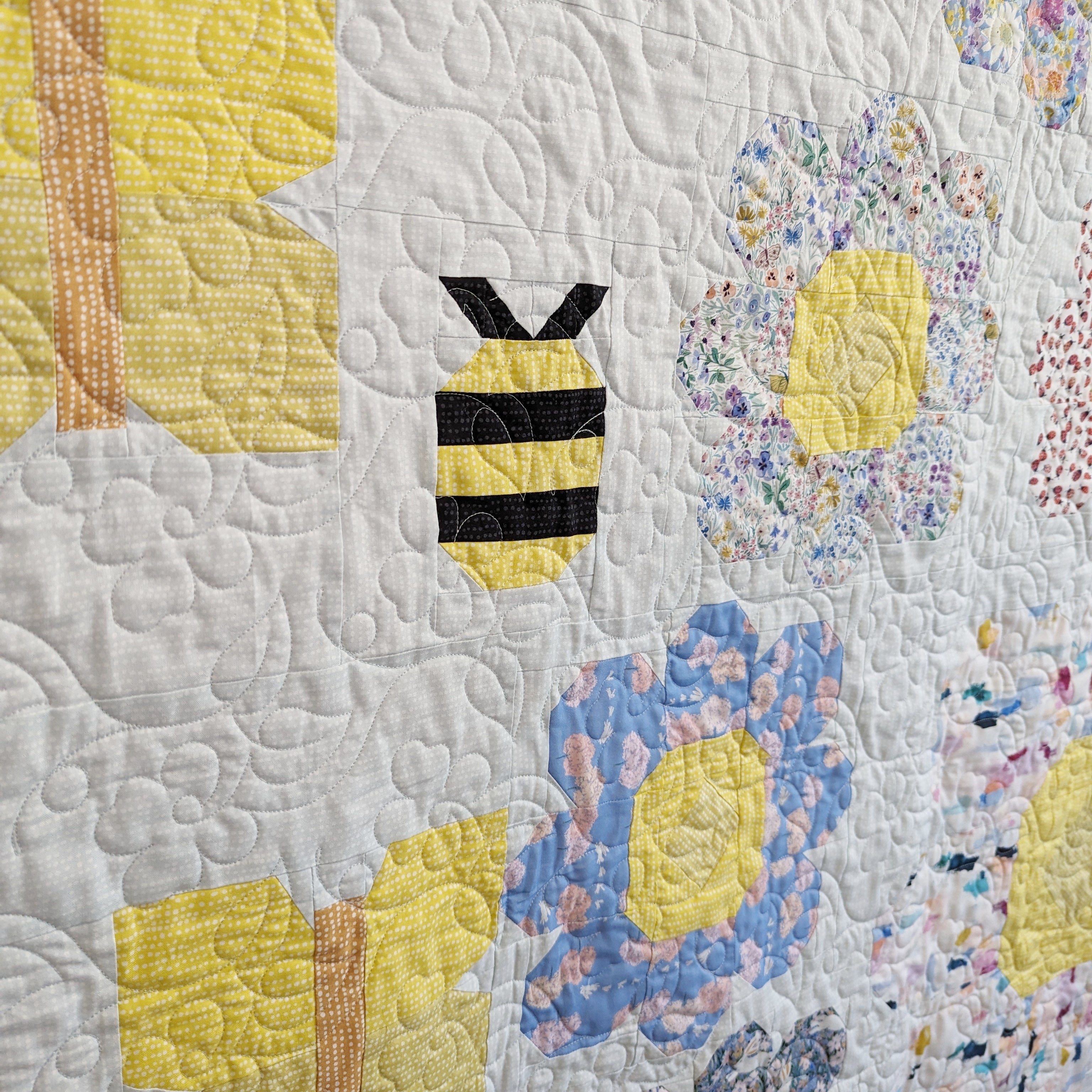 SAMPLE SALE - Butterfly Blooms Quilt