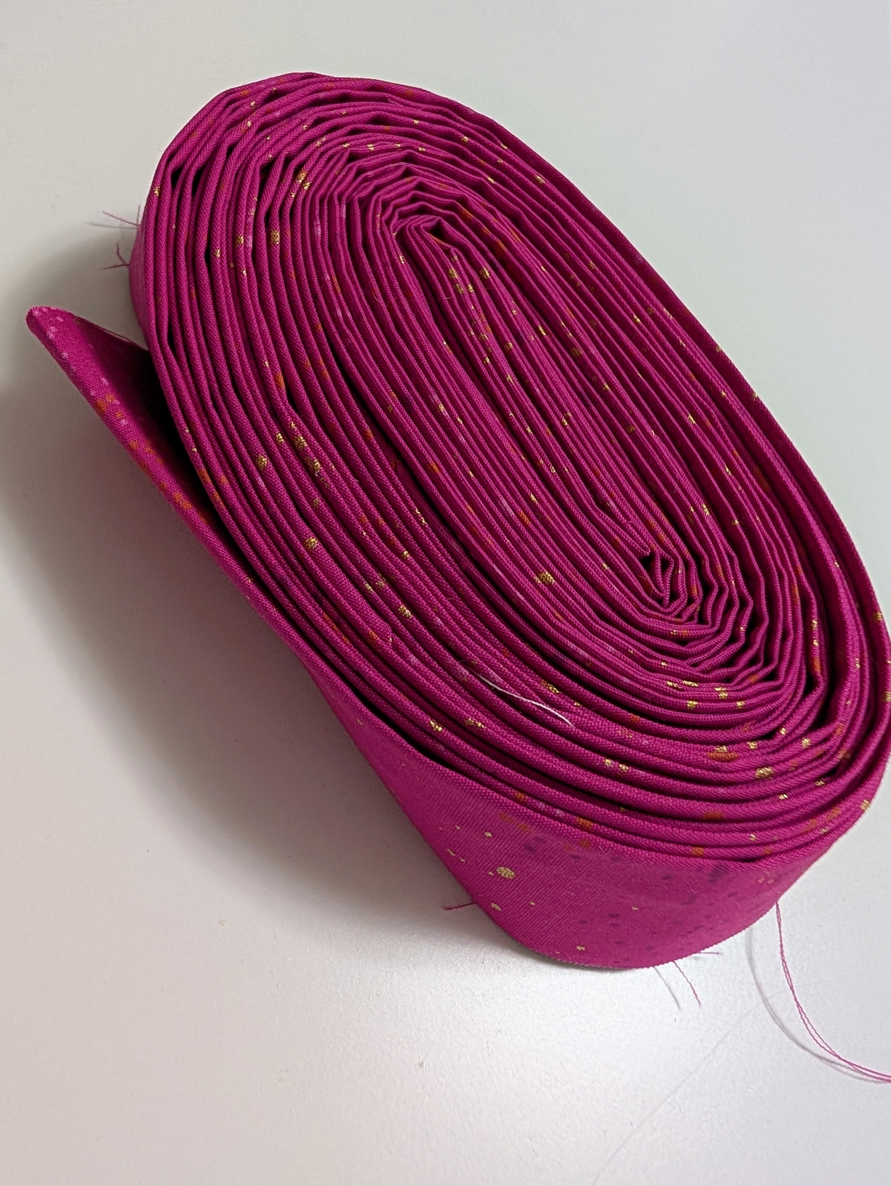 Quilt Binding - Speckled Berry - 336 inches