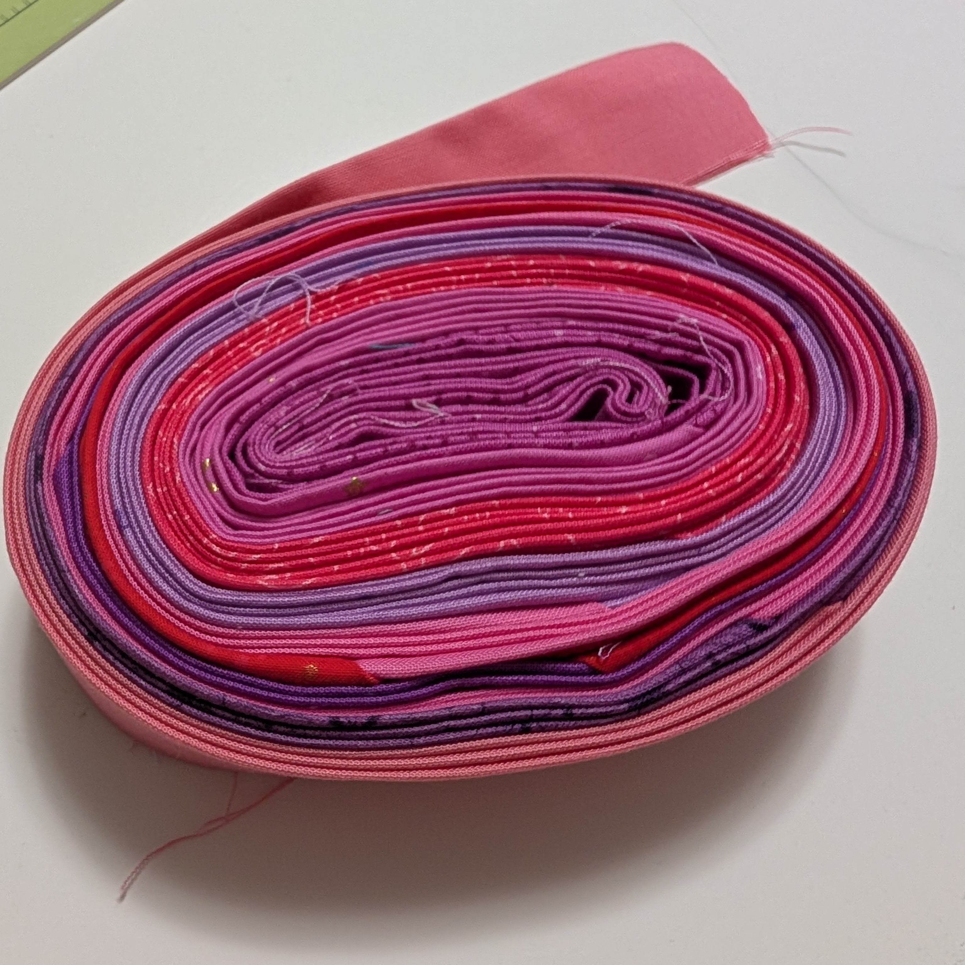 Quilt Binding - Pink Scrappy - 336 inches