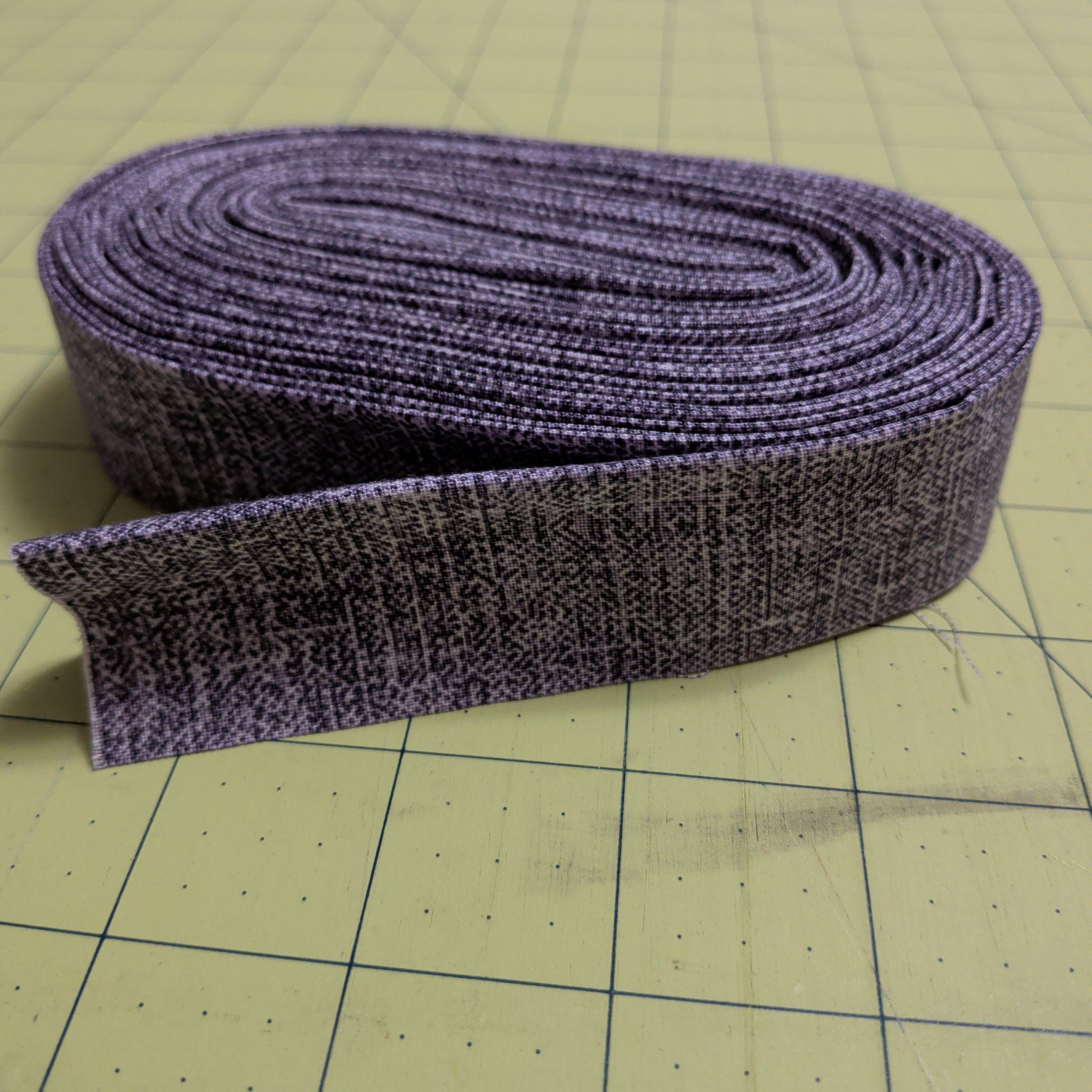Quilt Binding - Black Heath - 336 inches