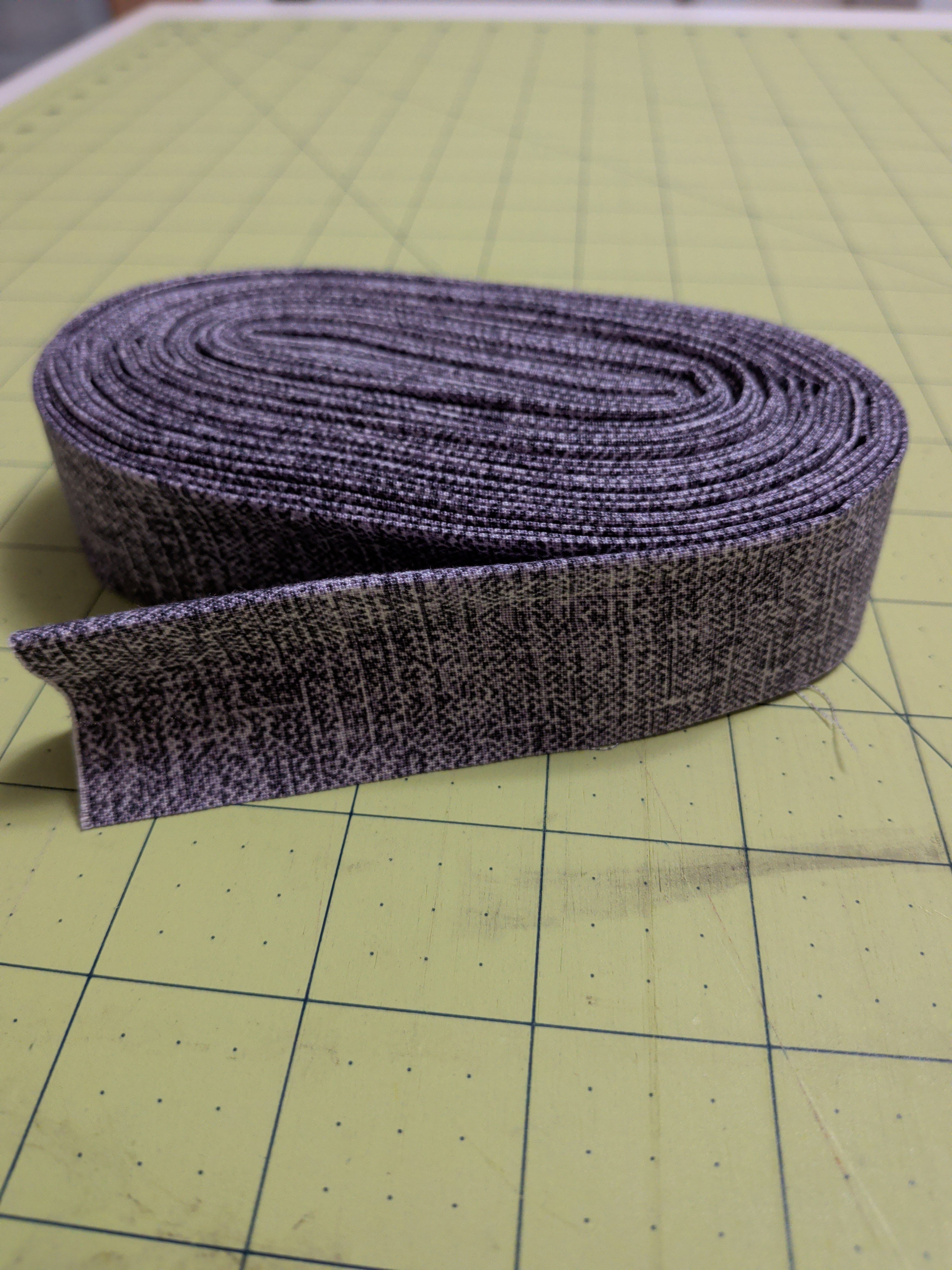 Quilt Binding - Black Heath - 336 inches