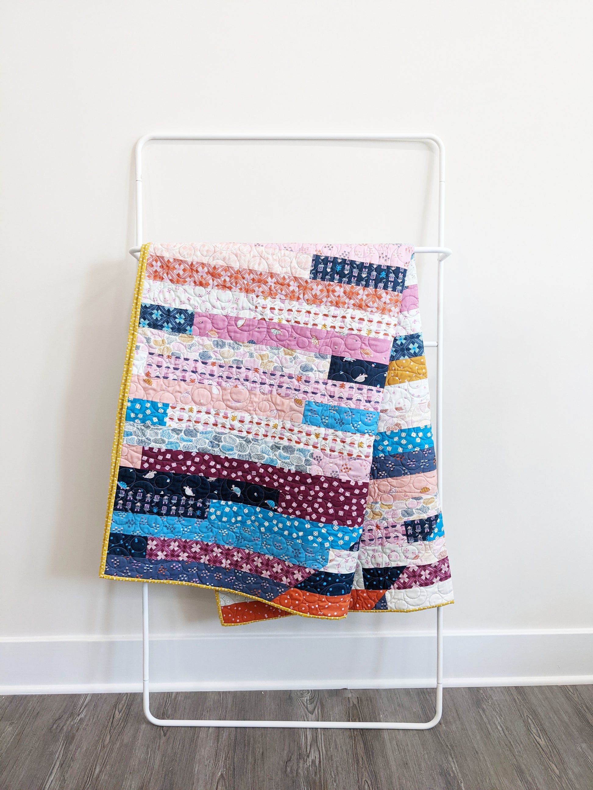 FREE Exponential PDF Quilt Pattern - Automatic Download