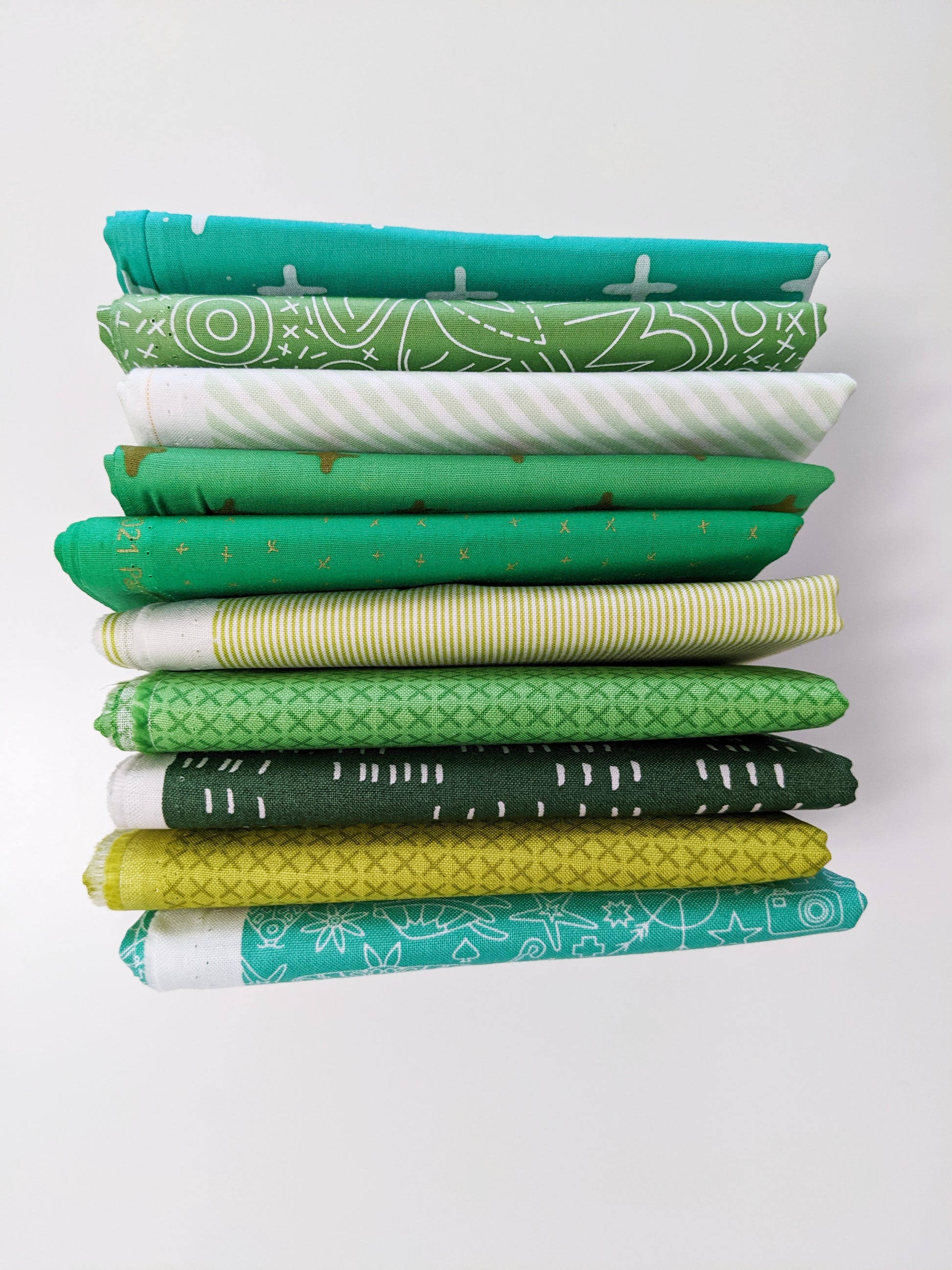 Booster Bundle of 10 Green Fat Quarters
