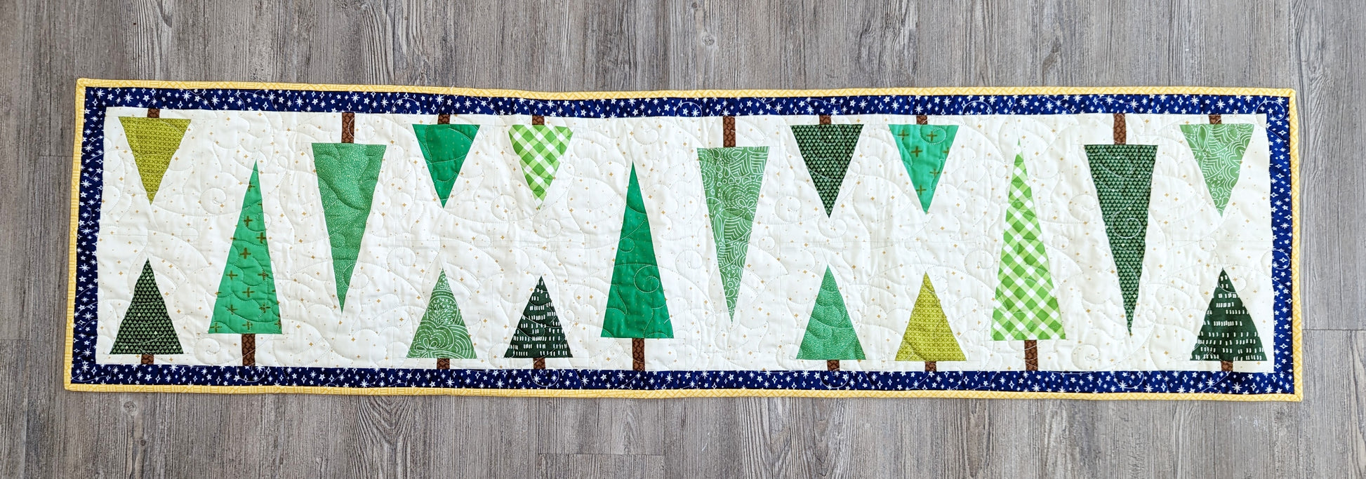 Arboreal Runner & Table Topper PDF Quilt Pattern - Automatic Download