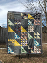 Load image into Gallery viewer, Vertex PDF Quilt Pattern - Automatic Download
